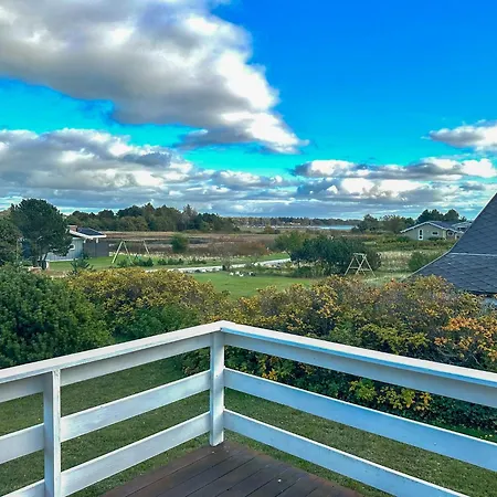 Holiday Home With Harbour View In Falsled בית נופש Millinge
