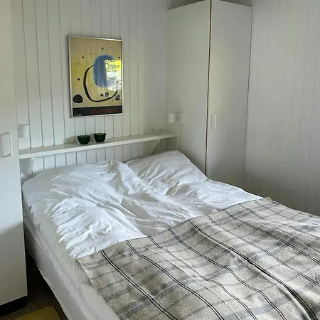 بيت للعطل With Harbour View In Falsled