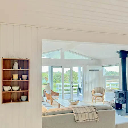 With Harbour View In Falsled بيت للعطل *