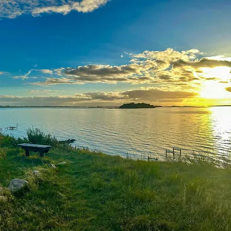 Holiday Home With Harbour View In Falsled * Millinge