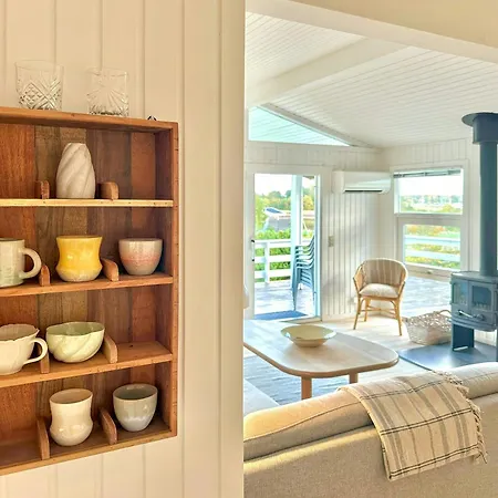 With Harbour View In Falsled بيت للعطل