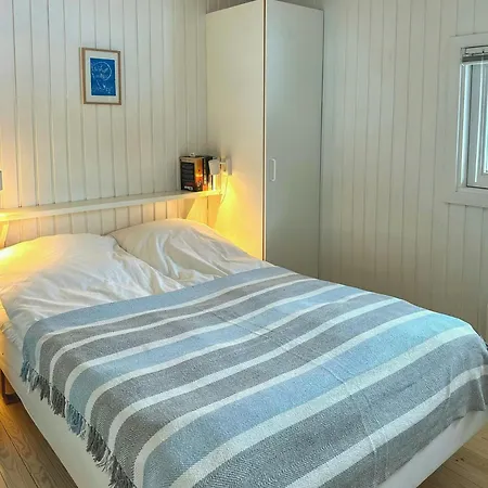 بيت للعطل With Harbour View In Falsled *